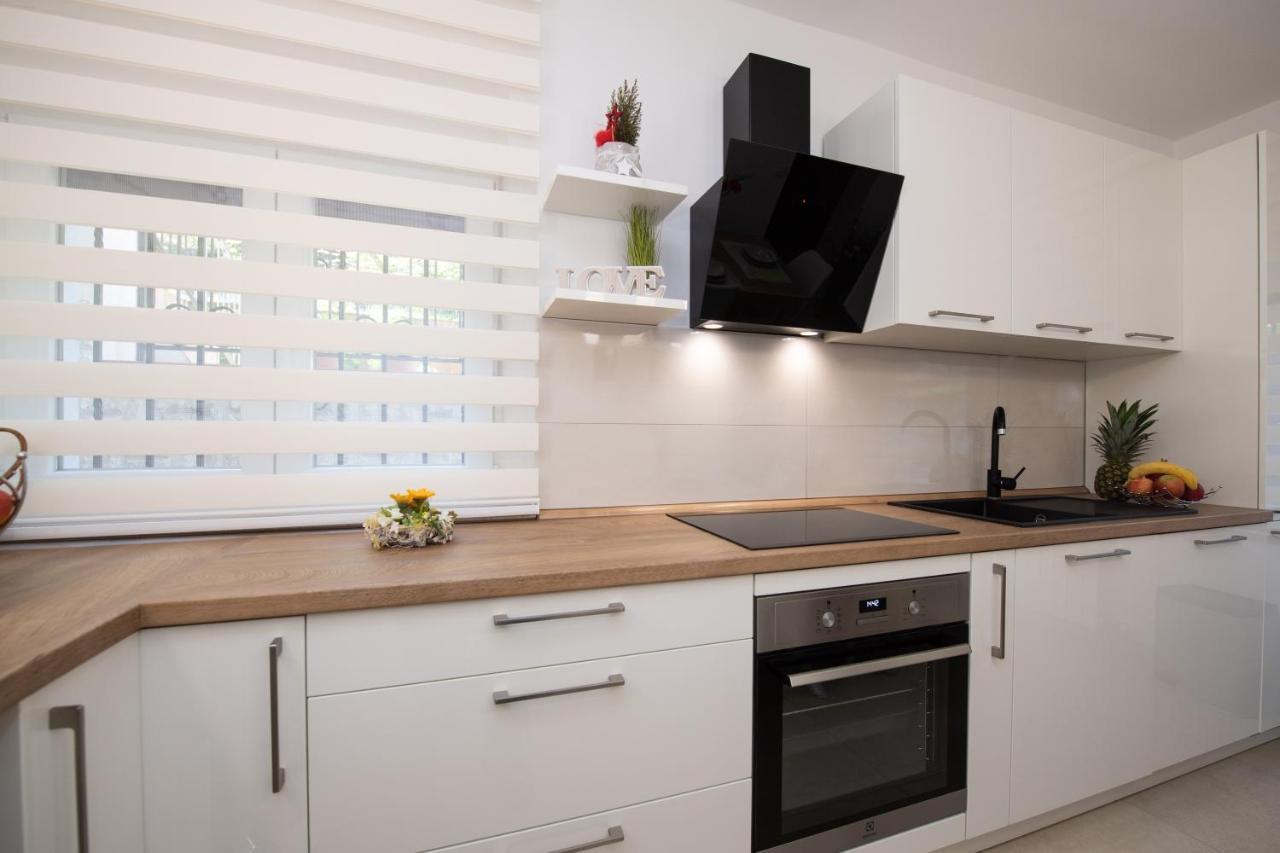 Apartman Sanja Опатия Екстериор снимка