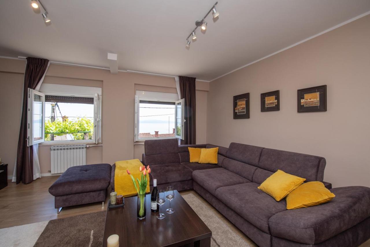 Apartman Sanja Опатия Екстериор снимка